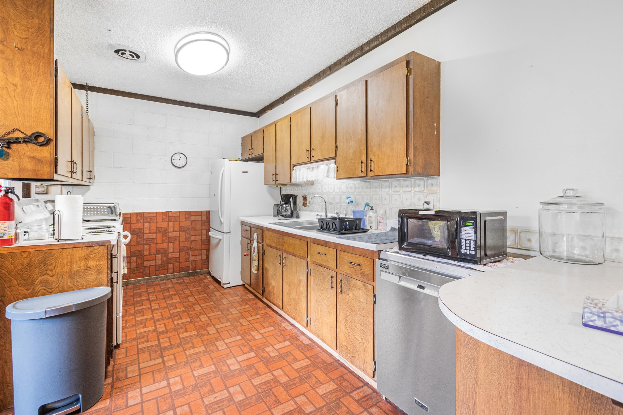 3701 East Norwood Road Colbert, WA 99005 - Photo 10 of 50