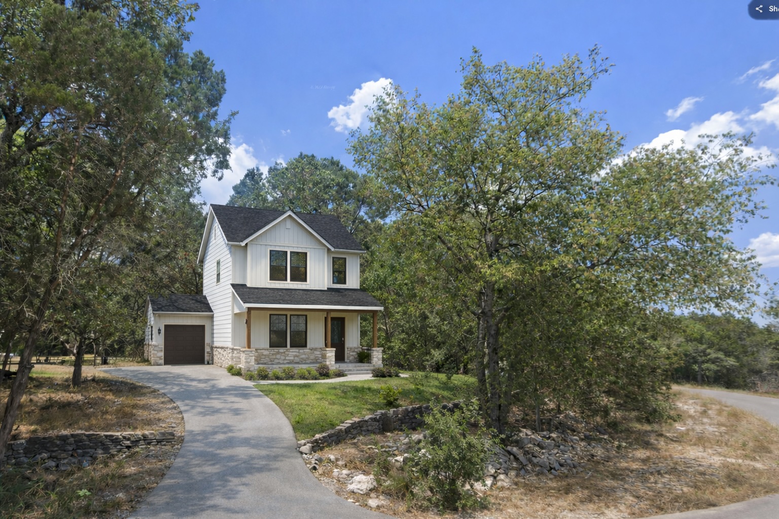55 Cliffside Circle Belton, TX 76513 - Photo 2 of 8 a front view of a house with garden