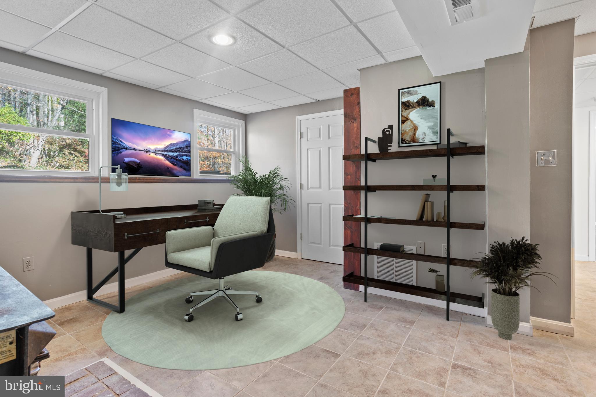 7410 Dakota Avenue Chesapeake Beach, MD 20732 - Photo 5 of 68 a workspace with furniture