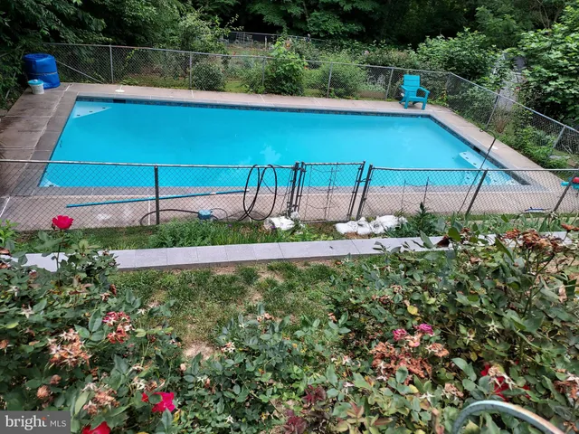 $499,900 | 7410 Dakota Avenue, Chesapeake Beach, MD 20732