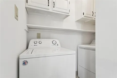 $155,000 | 4135 Loire Drive, Unit B, Kenner, LA 70065