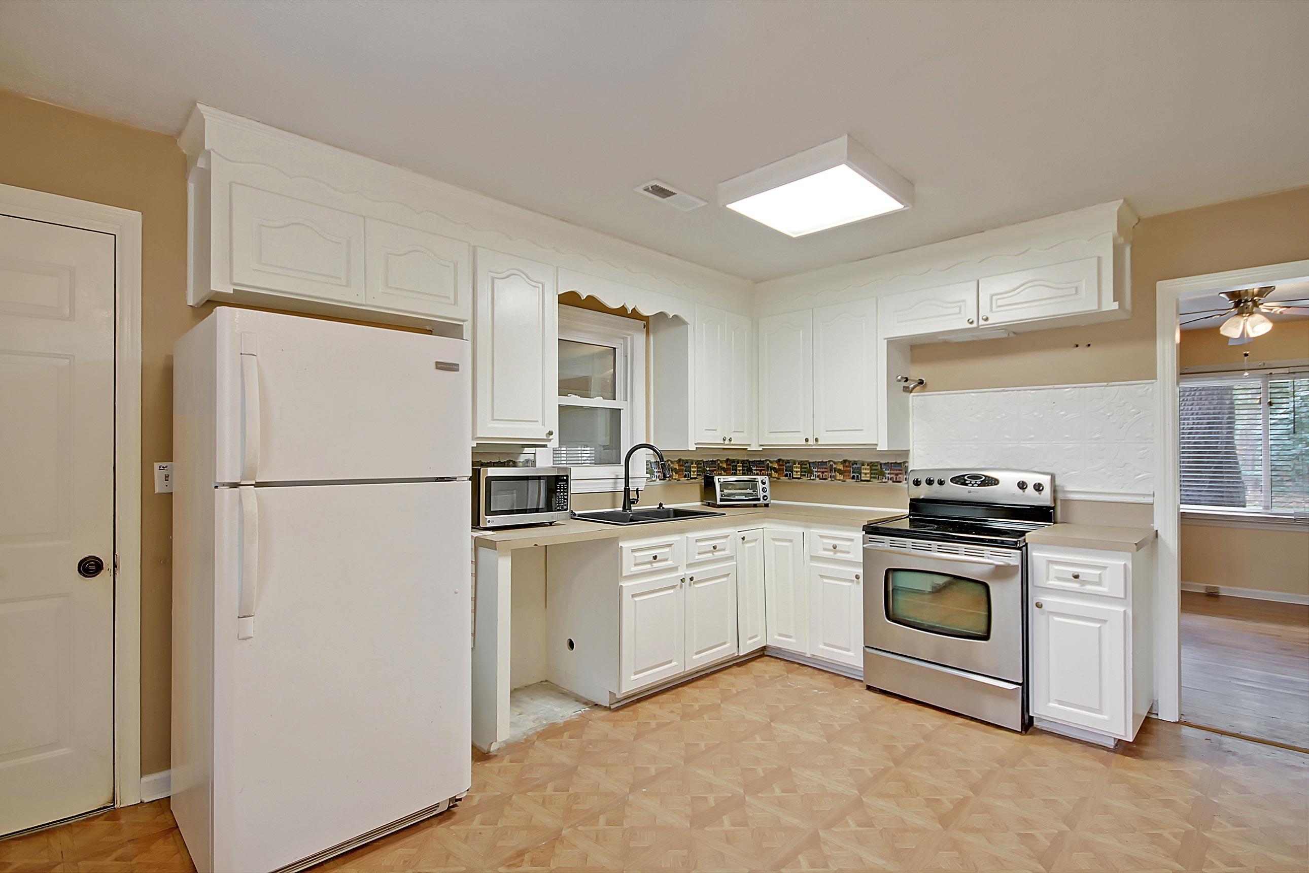 2916 Otranto Road North Charleston, SC 29406 - Photo 10 of 29 CREM_2916 Otranto_016