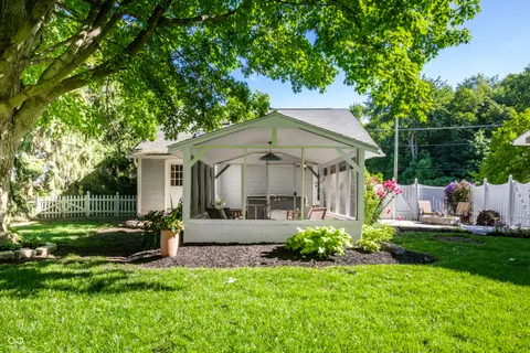 $440,000 | 14831 Southeastern Parkway, Fishers, IN 46037