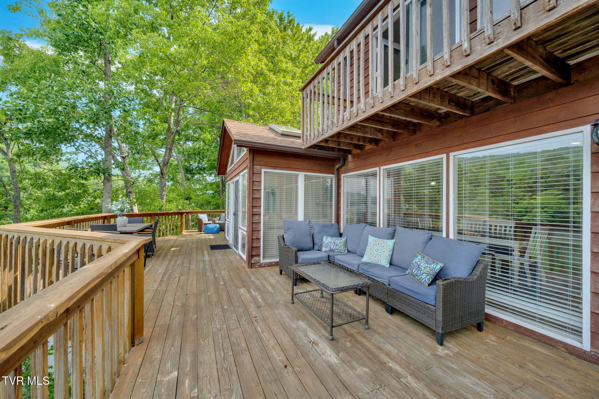 310 Cove Ridge Lane Butler, TN 37640 - Photo 27 of 64 IMG_2808