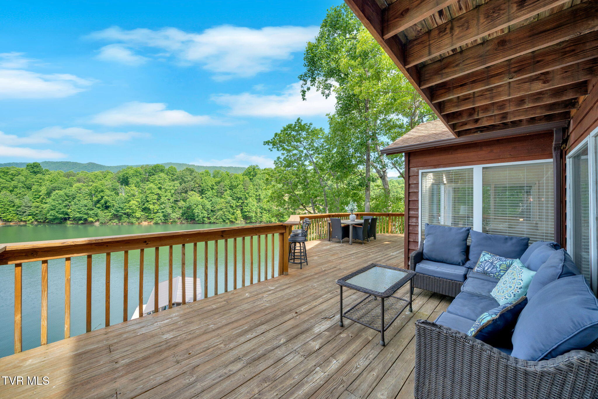 310 Cove Ridge Lane Butler, TN 37640 - Photo 31 of 69 IMG_2807