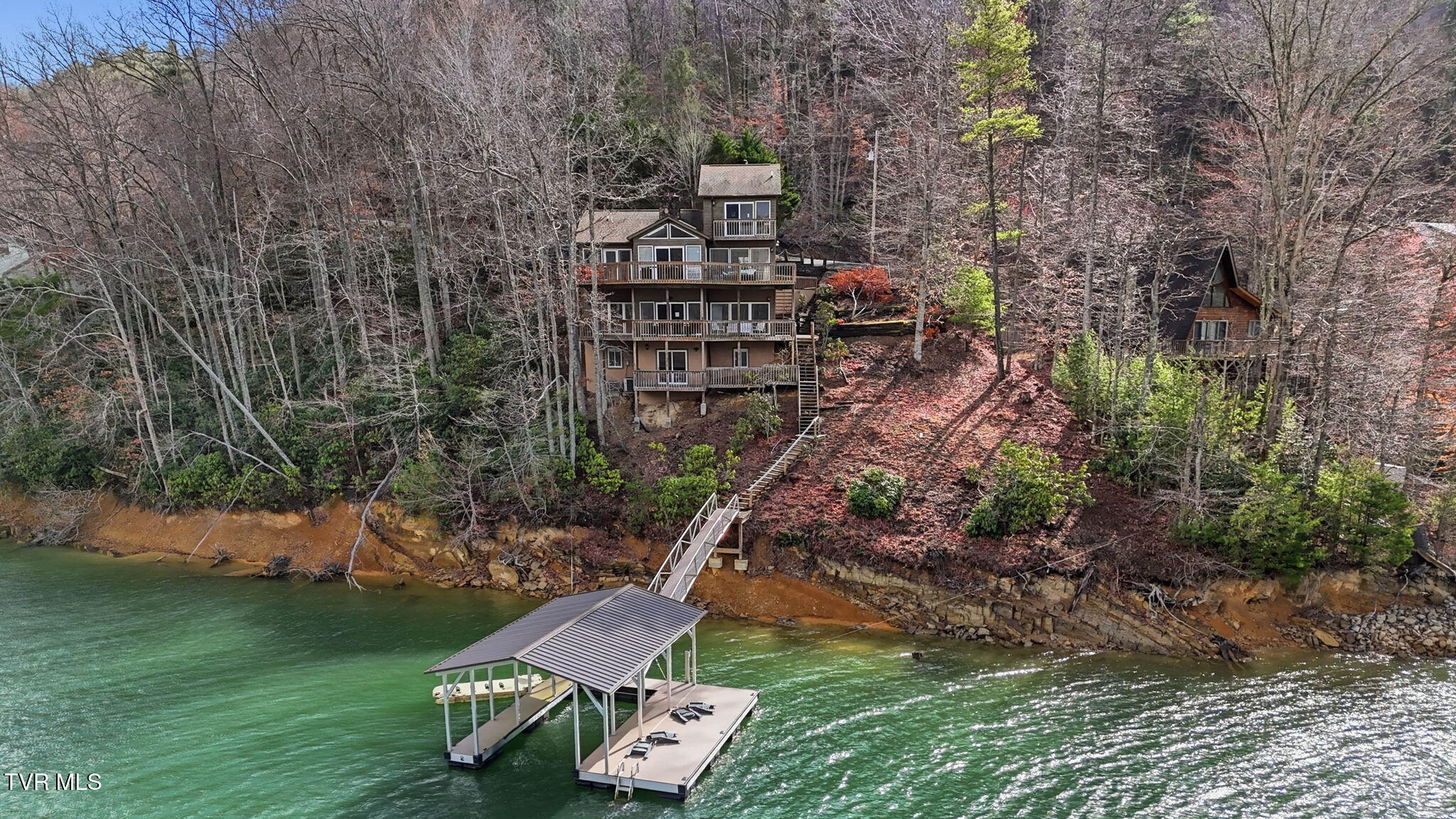 310 Cove Ridge Lane Butler, TN 37640 - Photo 10 of 69 IMG_2783