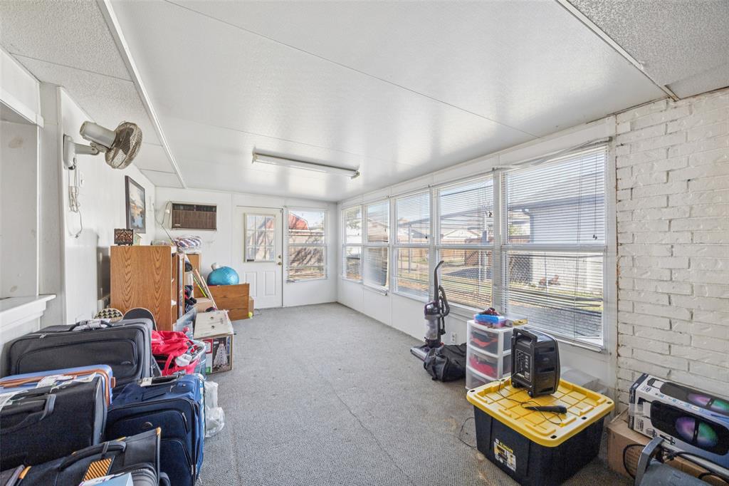 3113 Ridgemoor Drive Garland, TX 75044 - Photo 23 of 30 a room with furniture