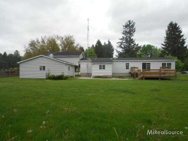 2480 Peck Road Croswell, MI 48422 - Photo 5 of 19 31153156-4.JPG