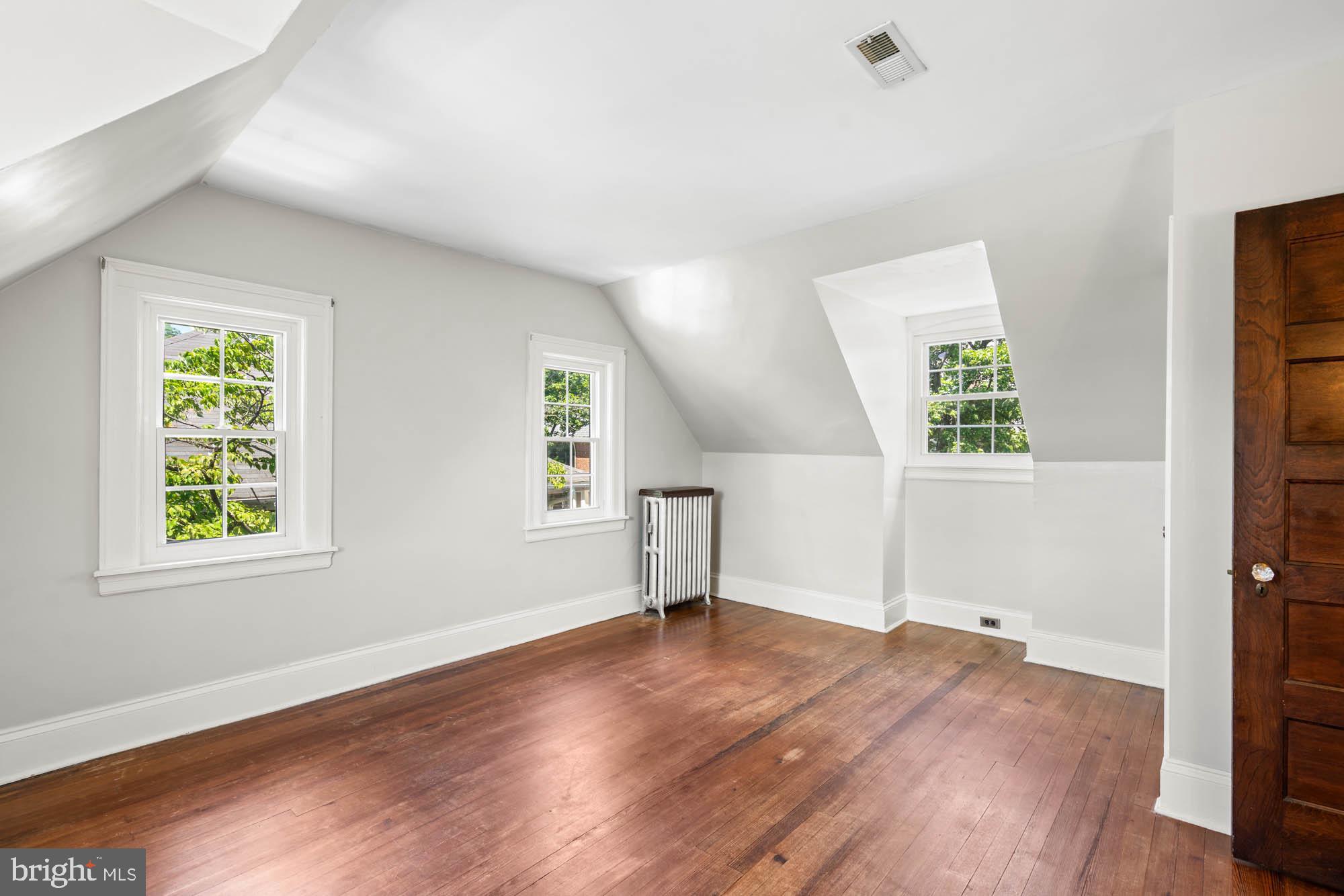 3933 Canterbury Road Baltimore, MD 21218 - Photo 42 of 60