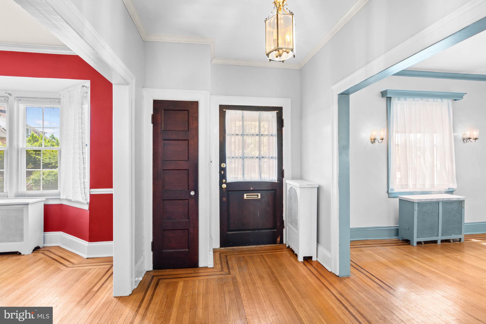 3933 Canterbury Road Baltimore, MD 21218 - Photo 6 of 60