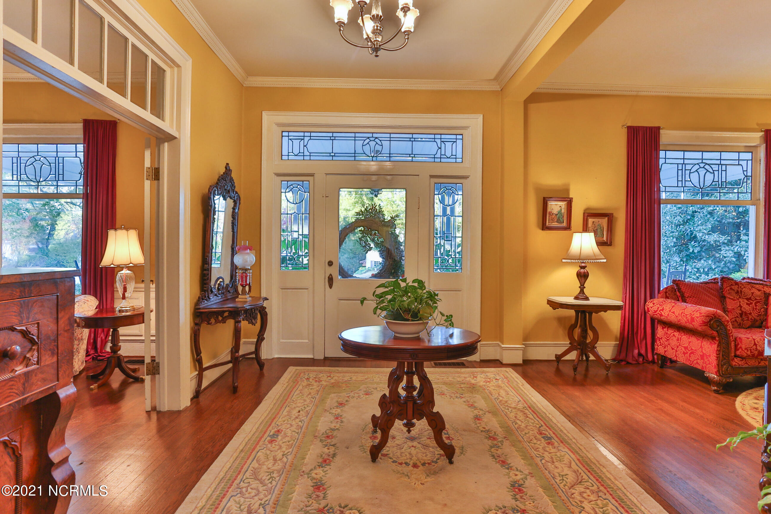 1020 Fayetteville Road Rockingham, NC 28379 - Photo 13 of 85 Vestibule