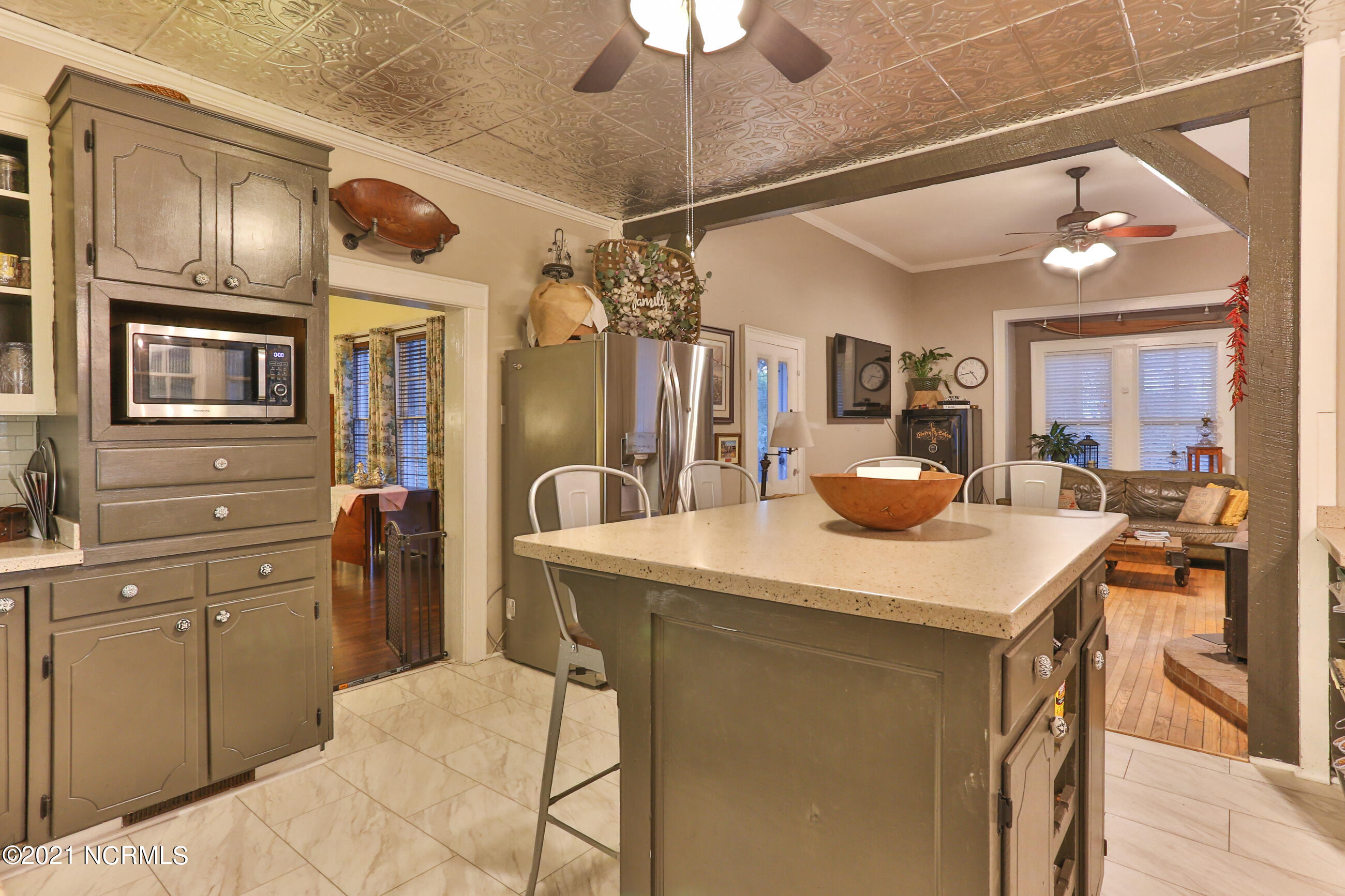 1020 Fayetteville Road Rockingham, NC 28379 - Photo 24 of 85 eat in kitchen