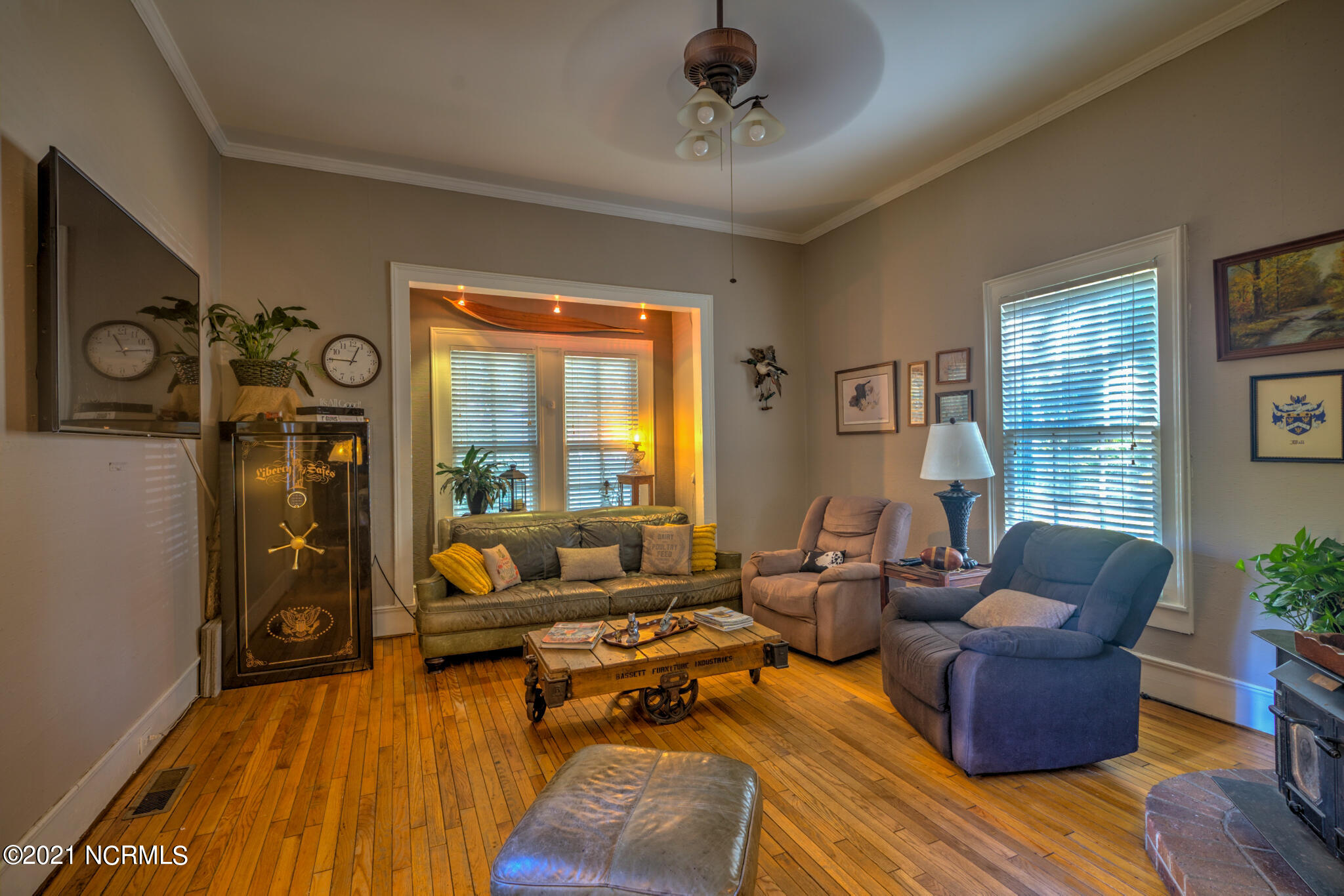 1020 Fayetteville Road Rockingham, NC 28379 - Photo 35 of 85 family room