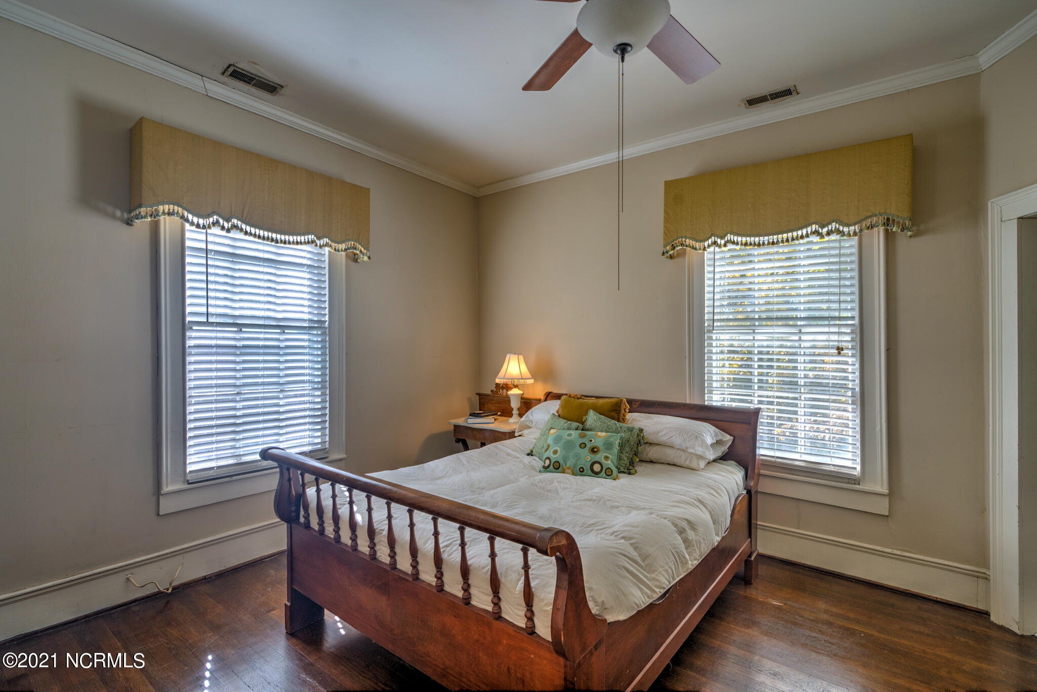 1020 Fayetteville Road Rockingham, NC 28379 - Photo 59 of 85 upstairs bedroom 2