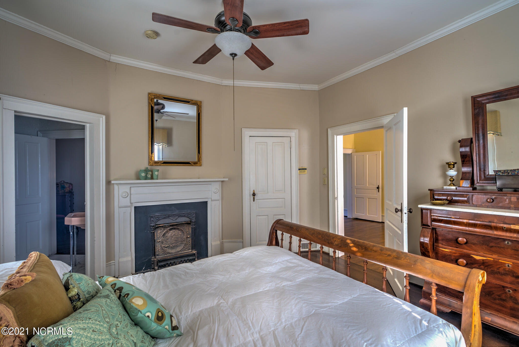 1020 Fayetteville Road Rockingham, NC 28379 - Photo 61 of 85 upstairs bedroom 2