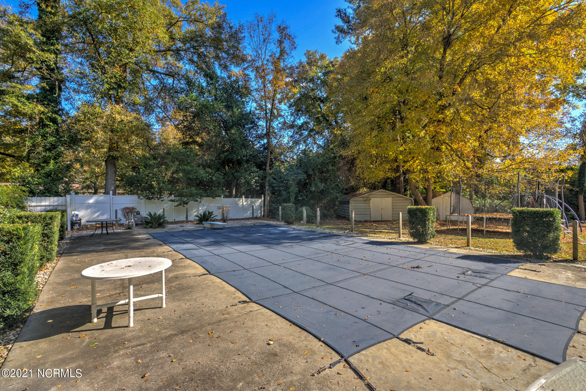 1020 Fayetteville Road Rockingham, NC 28379 - Photo 79 of 85 inground pool