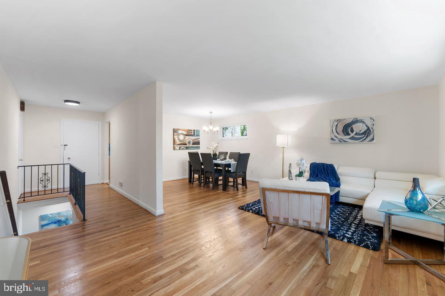 8459 Thames Street Springfield, VA 22151 - Photo 5 of 13