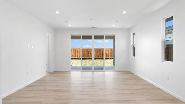 $512,950 | 1078 Camomile Drive, Plumas Lake, CA 95961