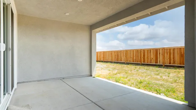 $512,950 | 1078 Camomile Drive, Plumas Lake, CA 95961