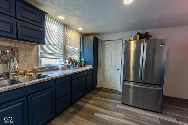 $369,999 | 198 West King Street, Franklin, IN 46131