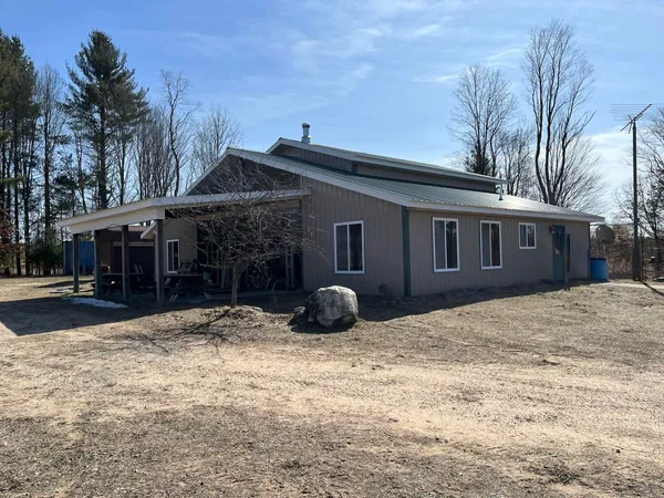 $435,000 | 264 South 152nd Avenue, Unit CABIN & 20 ACRES, Shelby, MI 49455