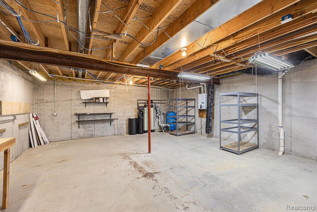 1335 Butcher Road Fenton, MI 48430 - Photo 42 of 55