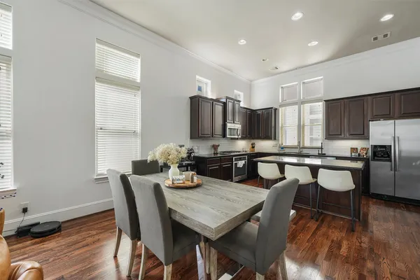 $3,300 | 5612 Kiam Street, Houston, TX 77007