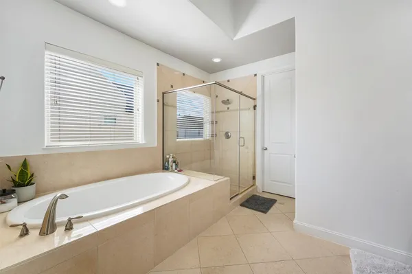 $3,300 | 5612 Kiam Street, Houston, TX 77007