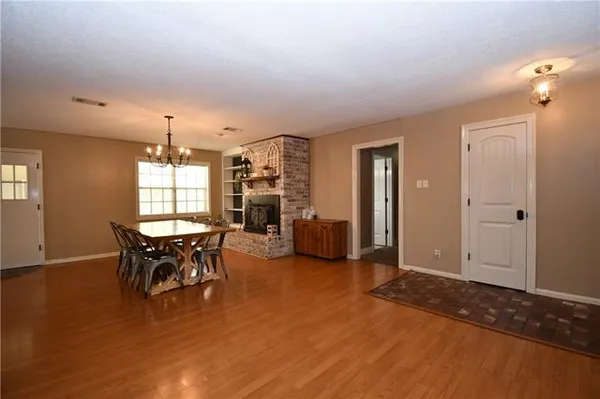 $245,000 | 184 Woodcliff Circle, Pineville, LA 71360