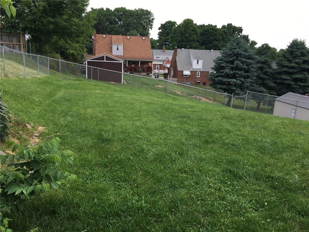 3724 Middleboro Road Castle Shannon, PA 15234 - Photo 25 of 25 This large backyard is big enough for kids playing, gardening, or entertaining!