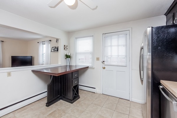 259 Draper Street Springfield, MA 01108 - Photo 12 of 27