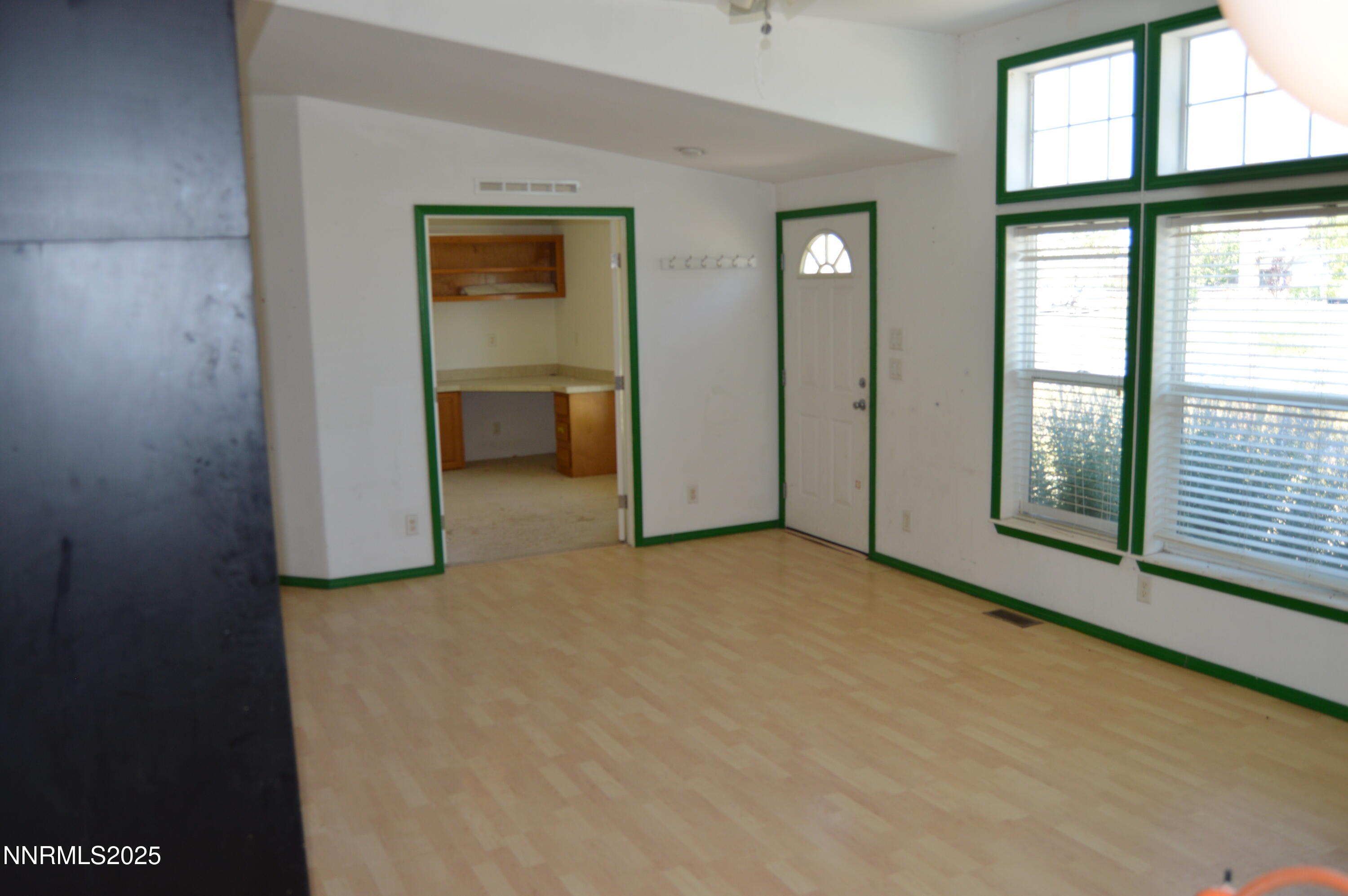 255 Elm Street Gerlach, NV 89412 - Photo 8 of 18 DSC_0421