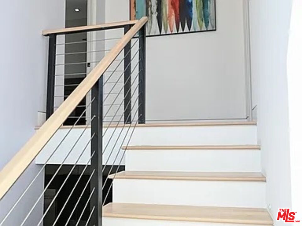 1410 Coronado Terrace Los Angeles, CA 90026 - Photo 21 of 27 a view of entryway