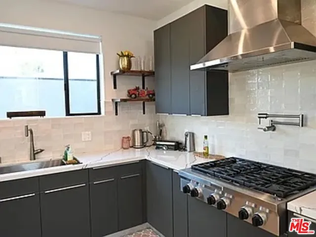 $14,999 | 1410 Coronado Terrace, Los Angeles, CA 90026