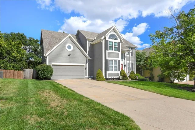$500,000 | 12741 South Hagan Street, Olathe, KS 66062