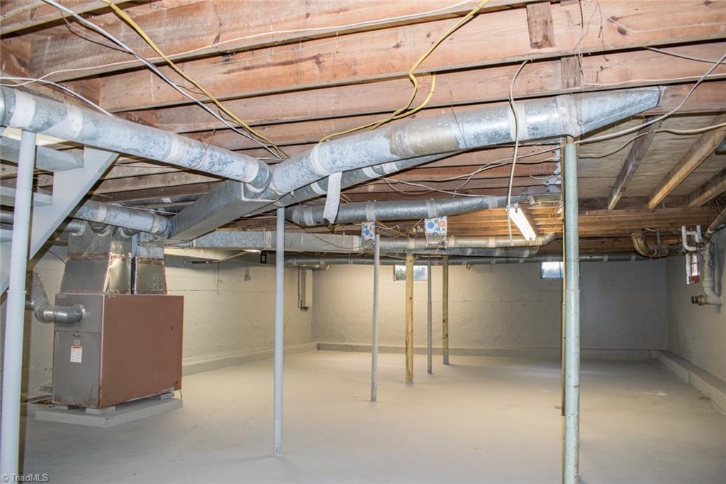 1027 Motor Road Winston-Salem, NC 27105 - Photo 19 of 21 Gallery Image 19