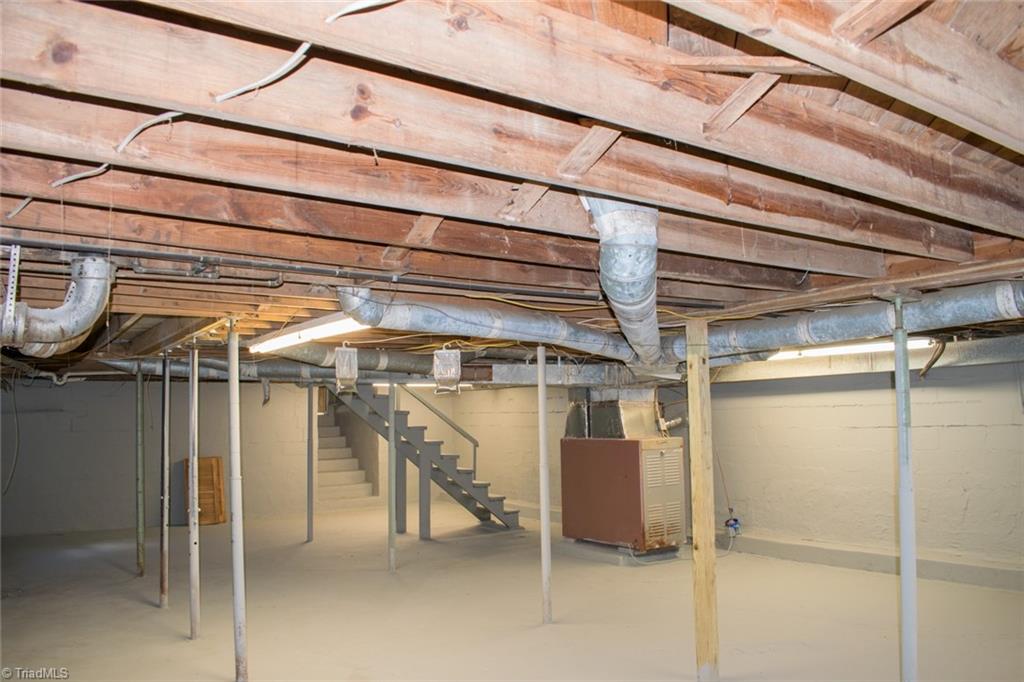 1027 Motor Road Winston-Salem, NC 27105 - Photo 20 of 21 Gallery Image 20