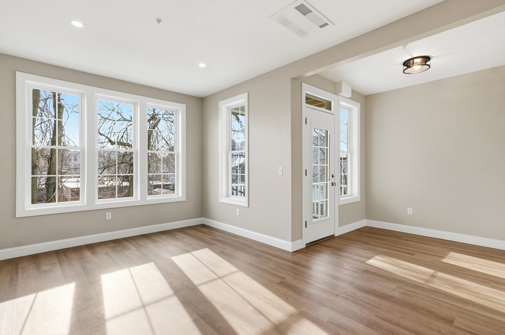 8 Vine Street, Unit 4 Haverhill, MA 01830 - Photo 2 of 21