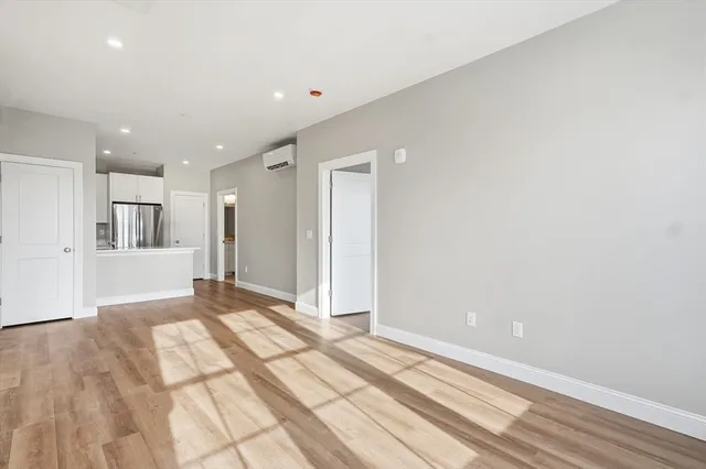 $359,000 | 8 Vine Street, Unit 4, Haverhill, MA 01830