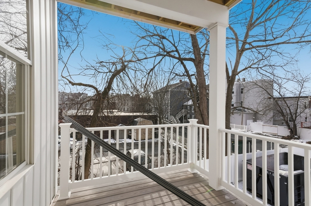 8 Vine Street, Unit 4 Haverhill, MA 01830 - Photo 7 of 21