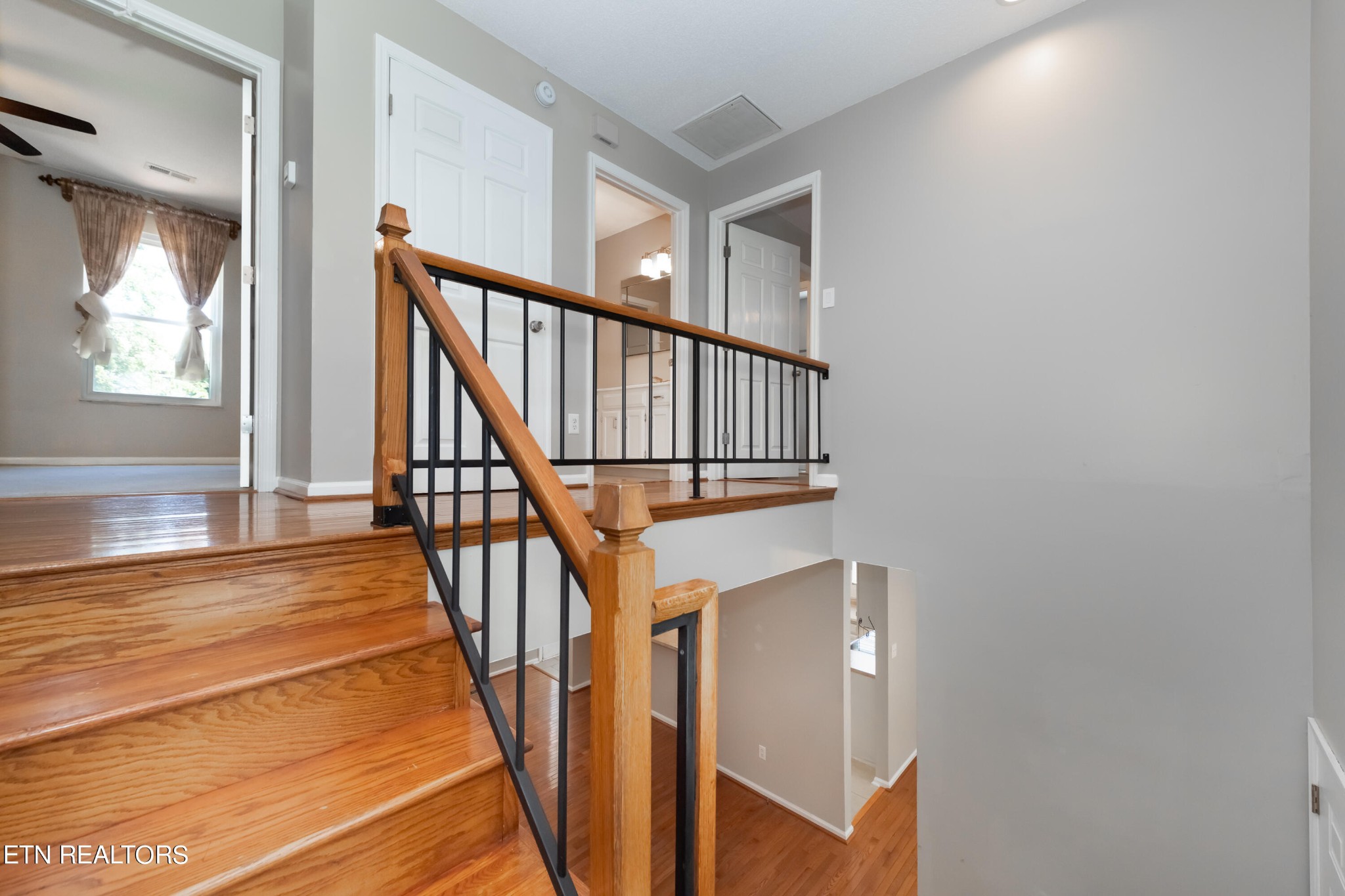 1404 Wenlock Road Knoxville, TN 37922 - Photo 18 of 41 Gallery Image 18