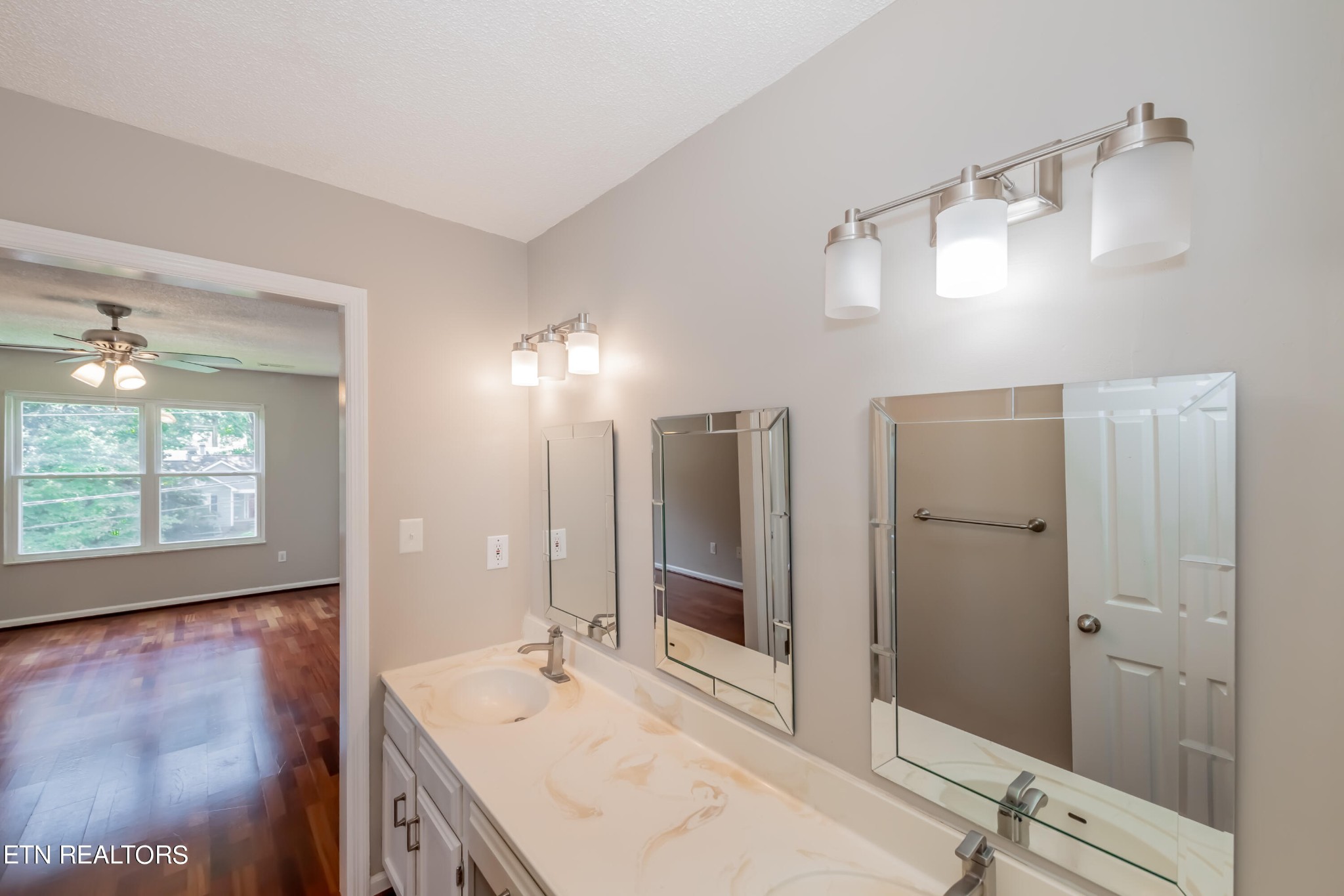 1404 Wenlock Road Knoxville, TN 37922 - Photo 23 of 41 Gallery Image 23