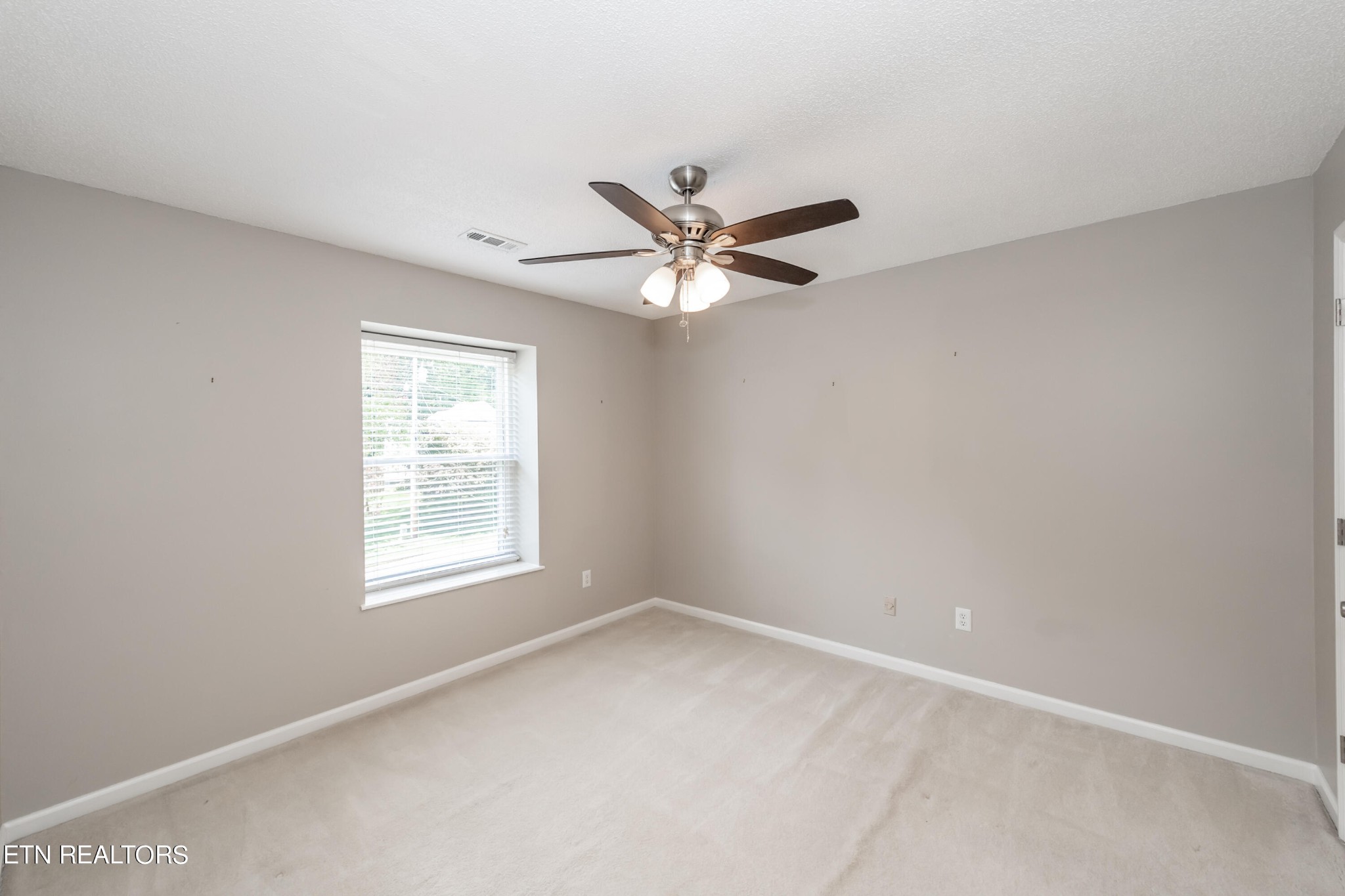 1404 Wenlock Road Knoxville, TN 37922 - Photo 28 of 41 Gallery Image 28