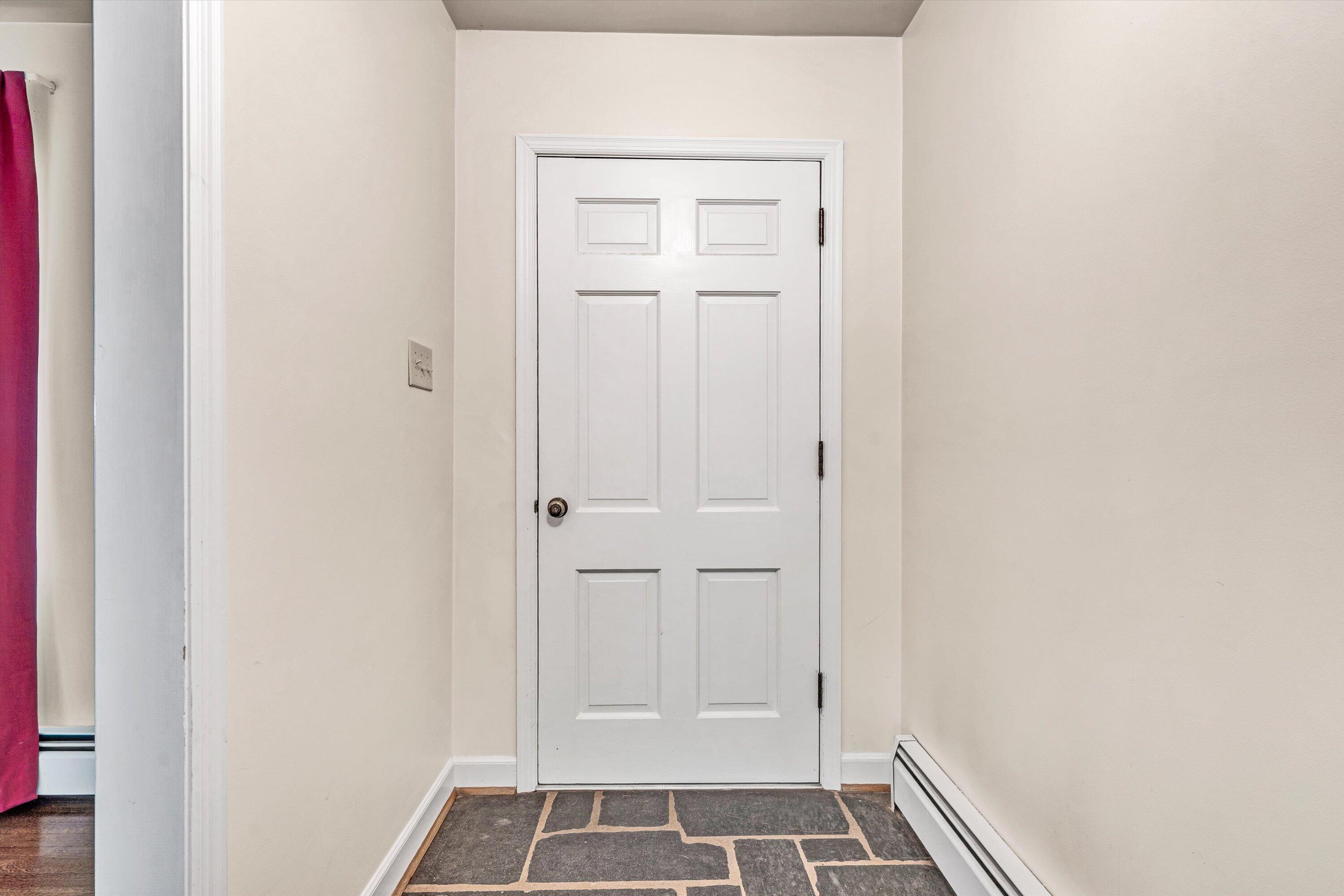 3008 Lofton Road Roanoke, VA 24018 - Photo 6 of 52