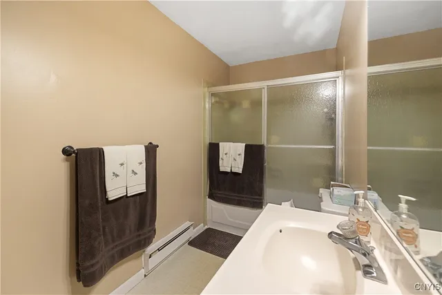 $159,900 | 32 Watertree Drive, De Witt, NY 13057