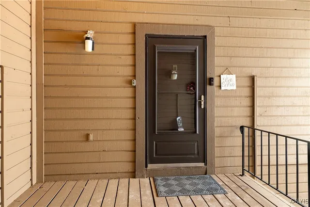 $159,900 | 32 Watertree Drive, De Witt, NY 13057