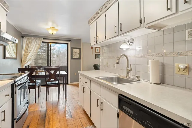 $159,900 | 32 Watertree Drive, De Witt, NY 13057