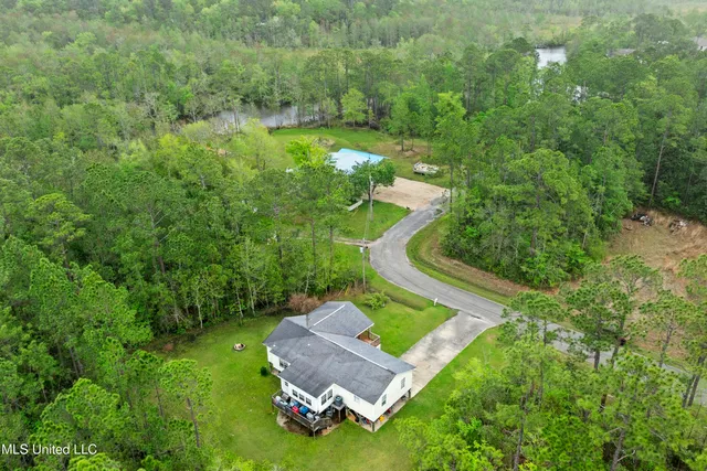 $174,900 | 15075 Ponotoc Drive, Kiln, MS 39556