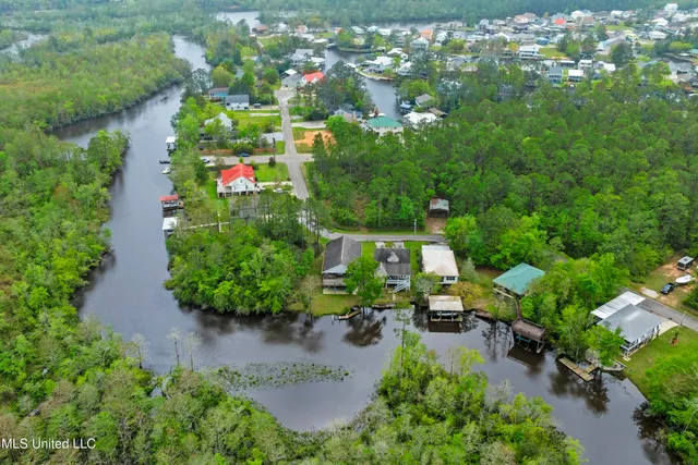 $174,900 | 15075 Ponotoc Drive, Kiln, MS 39556