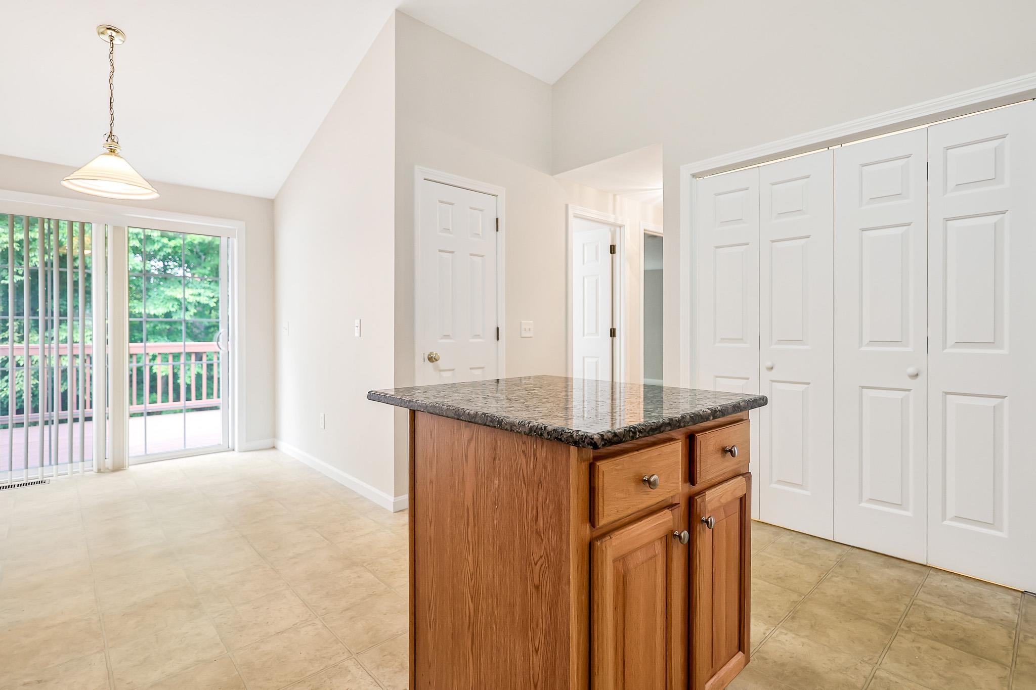 35 Forrest Street, Unit 35 Hampstead, NH 03826 - Photo 8 of 27